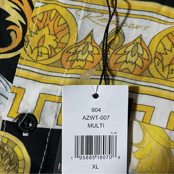 Hibiscus Medusa Style Button Down Shirt, Brand New - Picture 4 of 6